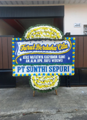 Papan Bunga Duka di Singkep